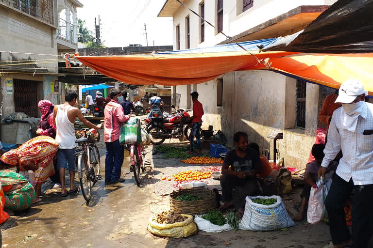 market of bolpur and suri of birbhum district still crowded