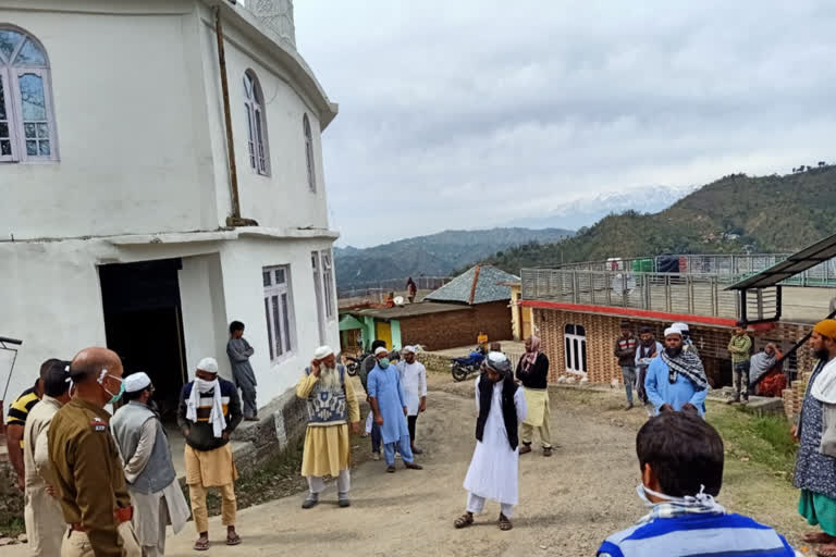 people quarantined in Bhadiyar Mosque