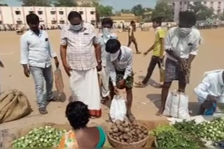 adhoni RDO change his getup and went to vegitable market