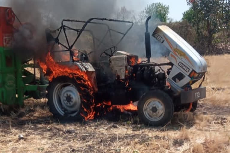 Tractor fire while harvesting