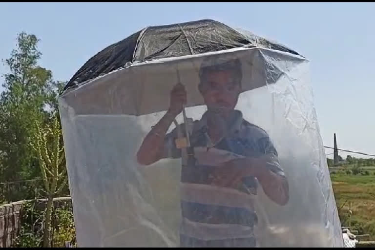 Bihar's man designs special umbrella to protect from coronavirus