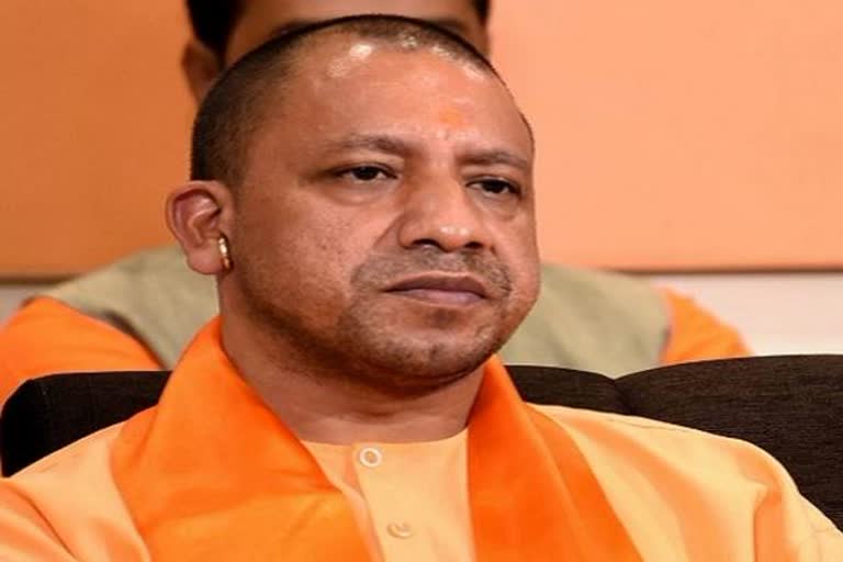 Yogi Adityanath issued orders for the manufacture of 66 crore triple layer masks made of ‘khadi’