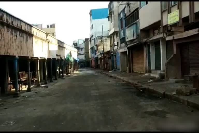 shivajinagar russel market bandh due to lockdown