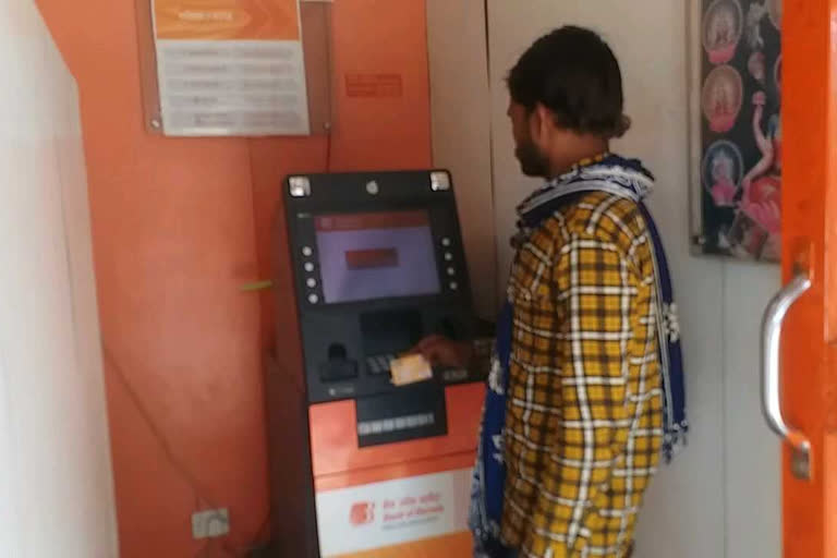 ATM machines may increase the risk of corona infection