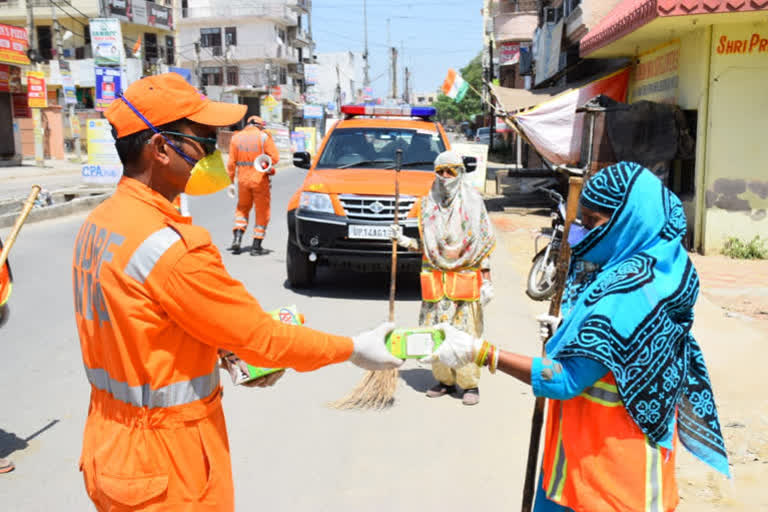 ndrf team sanitizes five areas in ghaziabad uttar pradesh india