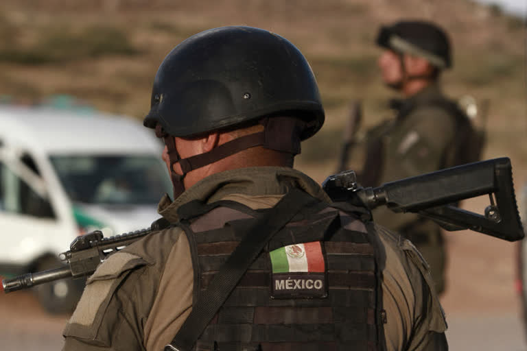 19 killed in clash between drug gangs in northern Mexico