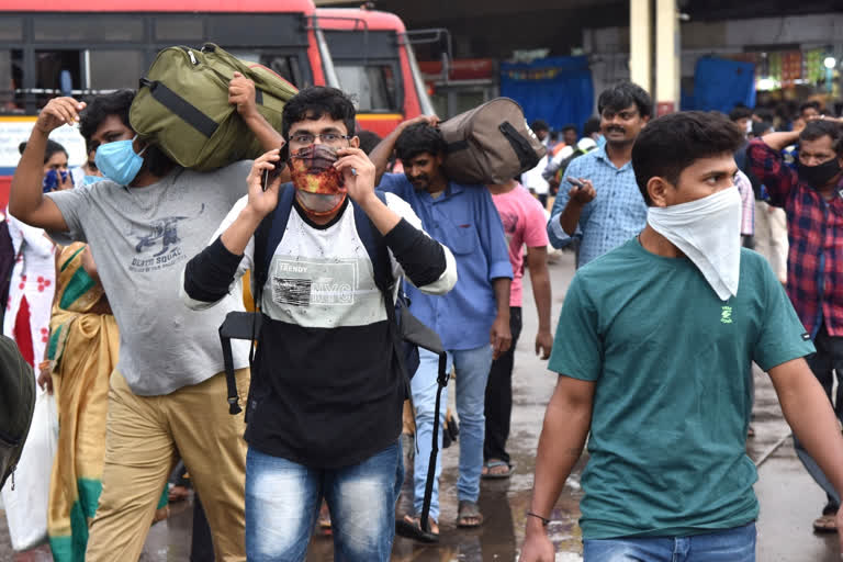 उद्योग और प्रवासी मजदूरों के लिए तत्काल बड़ी राहत योजना की जरूरत