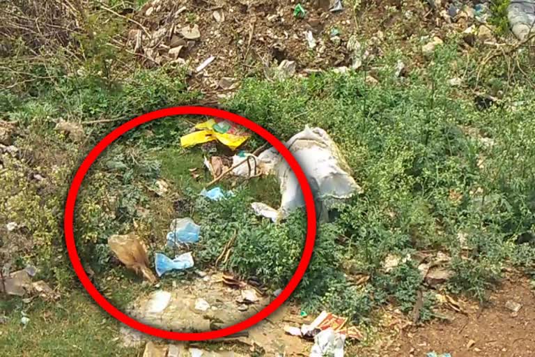 people throwing used masks in the open in raipur