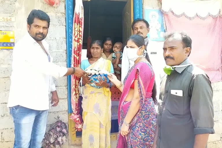 Distribution of nutritious items to the poor