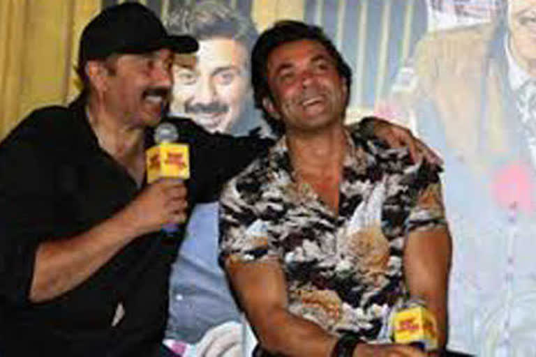 Sunny Deol & Bobby Deol were the original choice for Karan Arjun