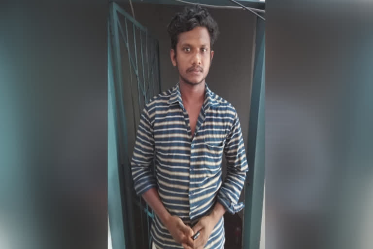 കൊല്ലം കക്കൂസ് മാലിന്യം തൊടിയൂർ Man arrested pouring garbage