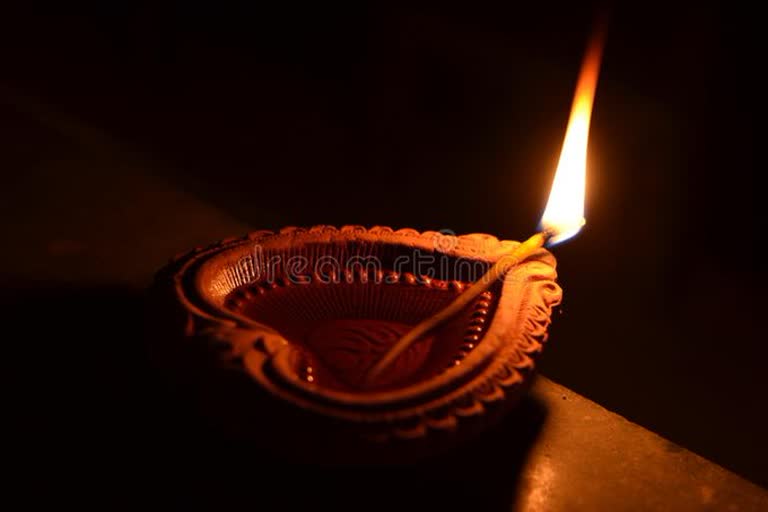 people lit lamps and candles in uttar prades