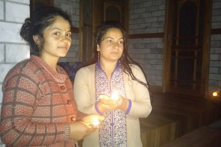 Diyas and candles lit in Kullu on Modi's appeal