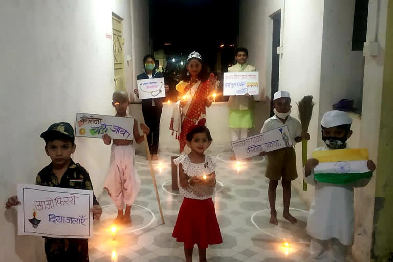 Childrens messege about awareness of Corona in Aurangabad