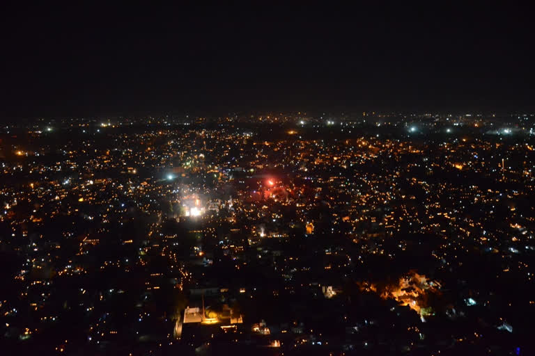 Entire city dipped in light in Gwalior