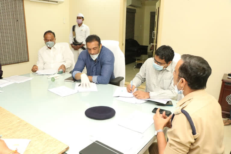 minister goutham reddy review on corona cases in nellore district