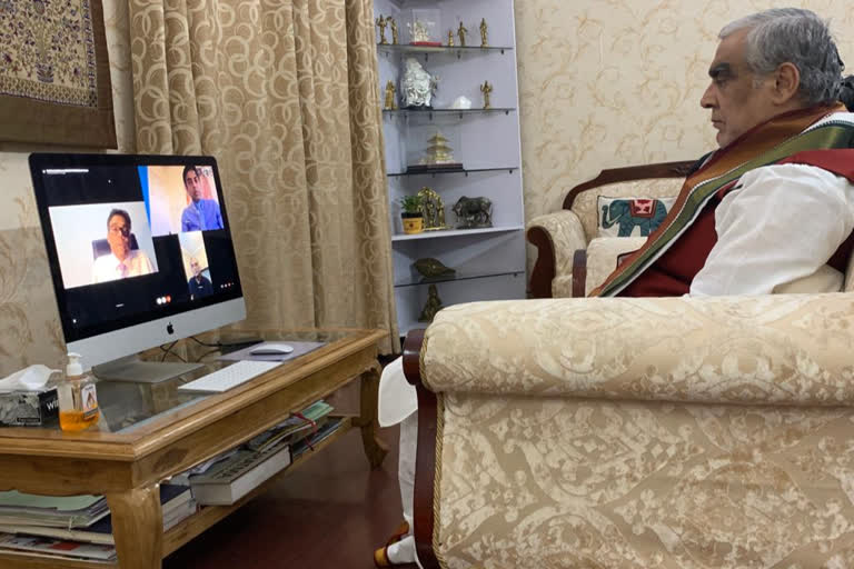 minister ashwini choubey talk to nri doctors through video conferencing