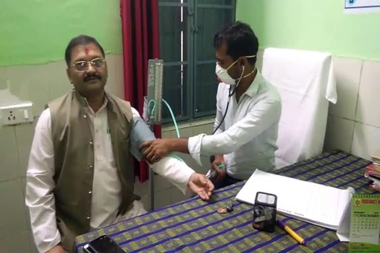 rajnandgaon-mp-santosh-pandey-reviewed-pandaria-health-center