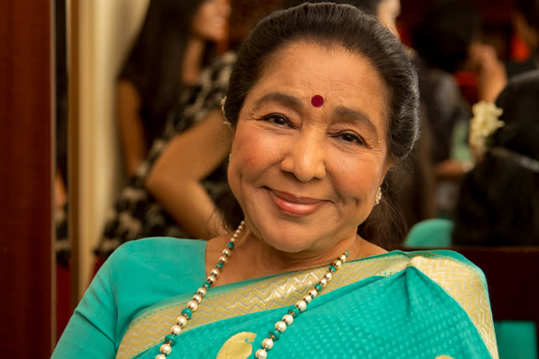 asha bhosle urges people for donation