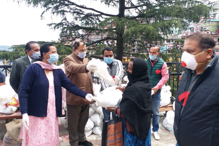 police club dhali distributed ration to the needy people