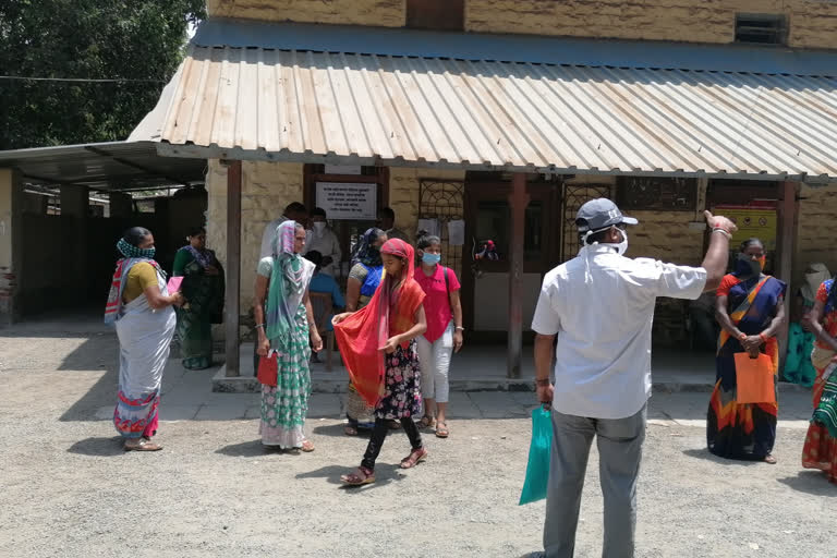 unregistered ration card holder is not getting the grain