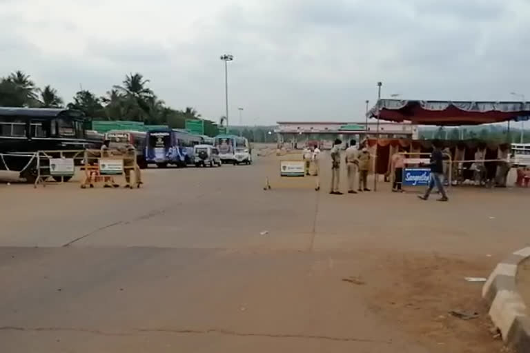 ಅಂತರಾಜ್ಯ ಗಡಿ ಕೇವಲ ತುರ್ತು ಚಿಕಿತ್ಸೆಗೆ ಅವಕಾಶ