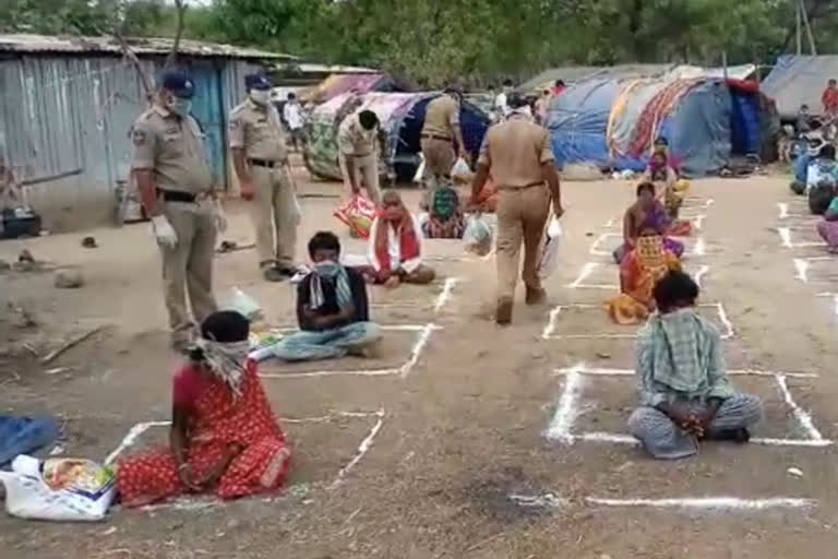 daily essentials distributed to the needy people by wyra police in khammam