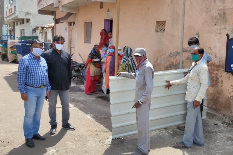 Intensive Checking of Health Department in Jangaleswar area of ​​Rajkot