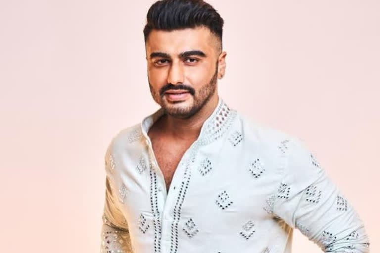 arjun kapoor to go on virtual date to raise funds for daily wage earners