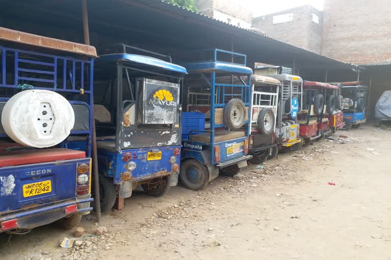 E-rickshaw drivers