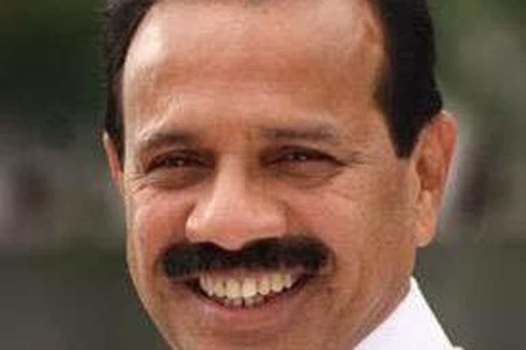 There is no shortage of fertilizer inventory,:Union Minister DV Sadananda Gowda