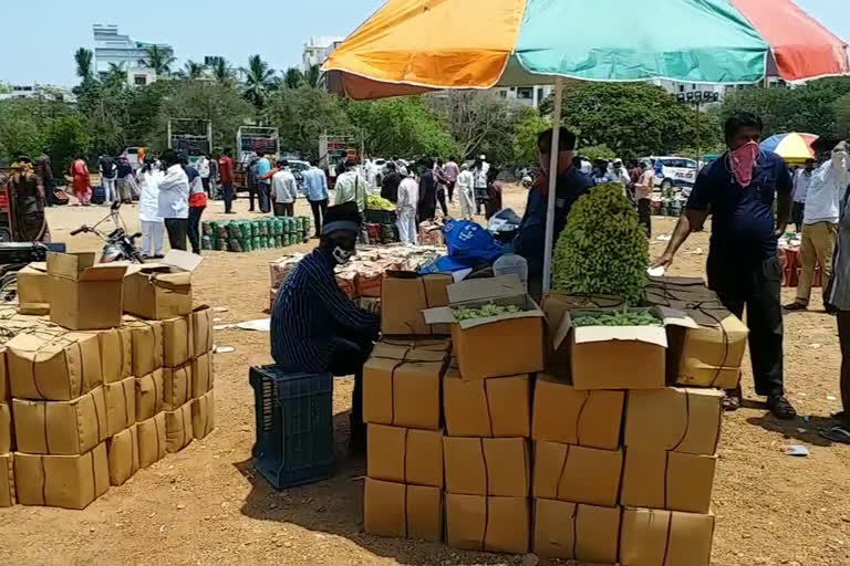 mla sudheer reddy visit new fruit market at kothapeta hyderabad