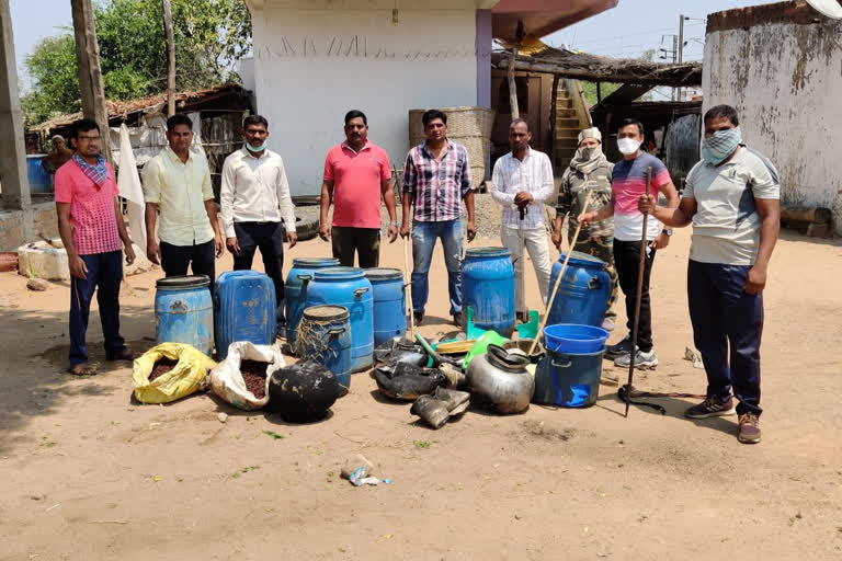 illegal liquor in chandrapur