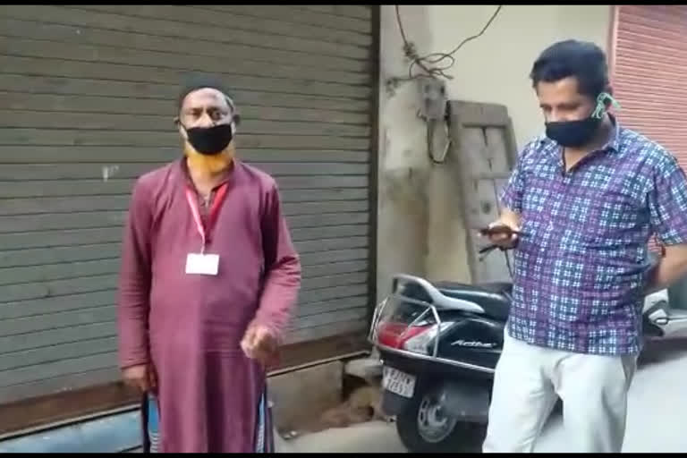 شب برات کے موقع پر سامان نہیں ملنے سے عوام کو پریشانی