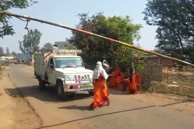 womens guard doing police work in bilaspur