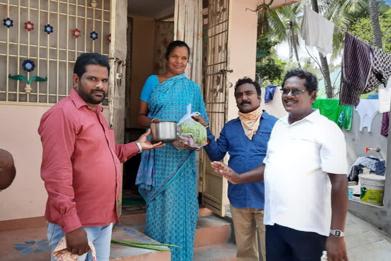 vegetables distributed under tdp in west godavari district