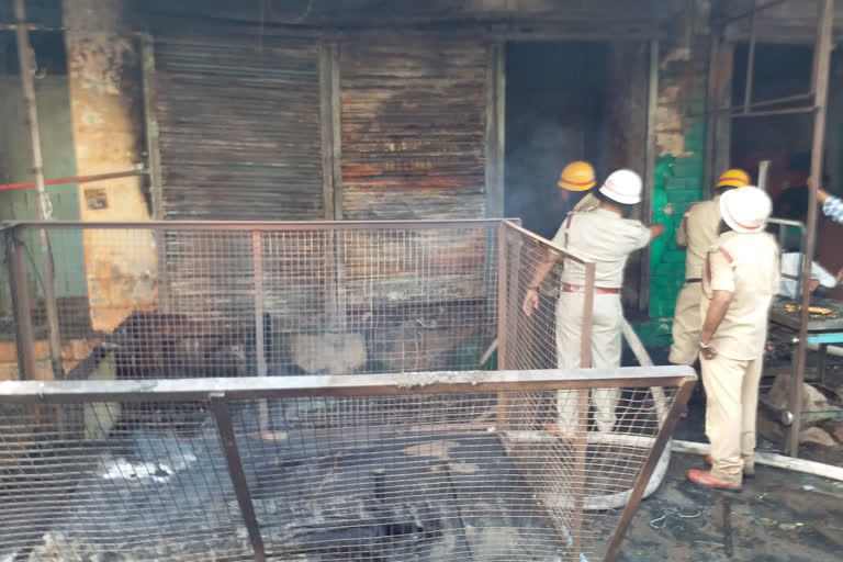 Three stores burned due to electrical short circuit