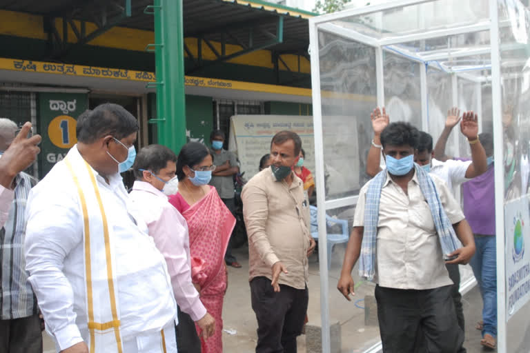 Gopalya Inaugurate disinfectant tunnel at the Yashwantpur APMC Yard