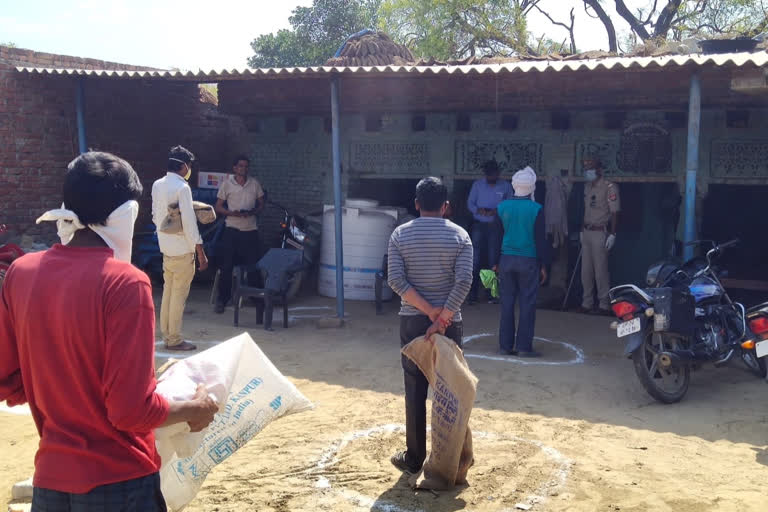 5 kg rice will be given to cardholders