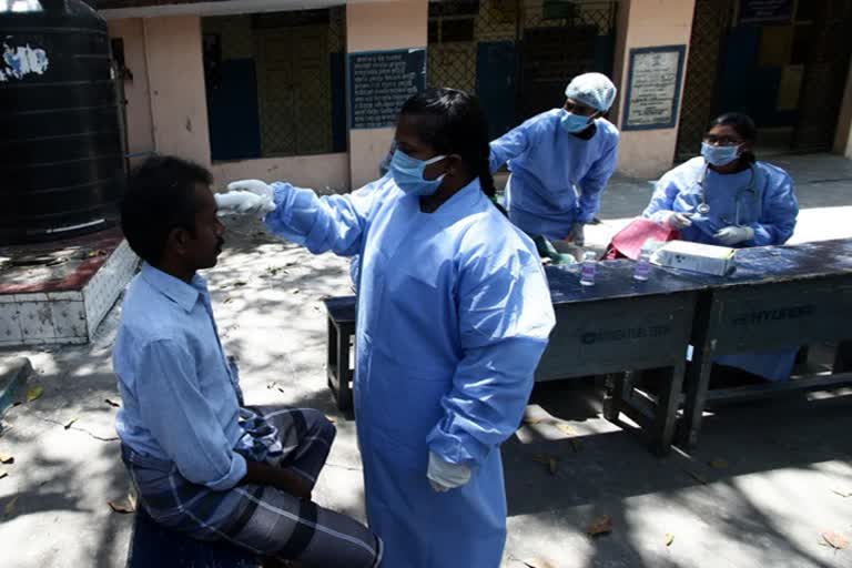 Govt announces insurance cover for health workers fighting COVID-19  சுகாதாரப் பணியாளர்களுக்கு ரூ.50 லட்சம் காப்பீடு  மத்திய அரசு காப்பீடு  கோவிட்-19 பாதிப்பு, கரோனா வைரஸ்  Govt announces insurance  insurance