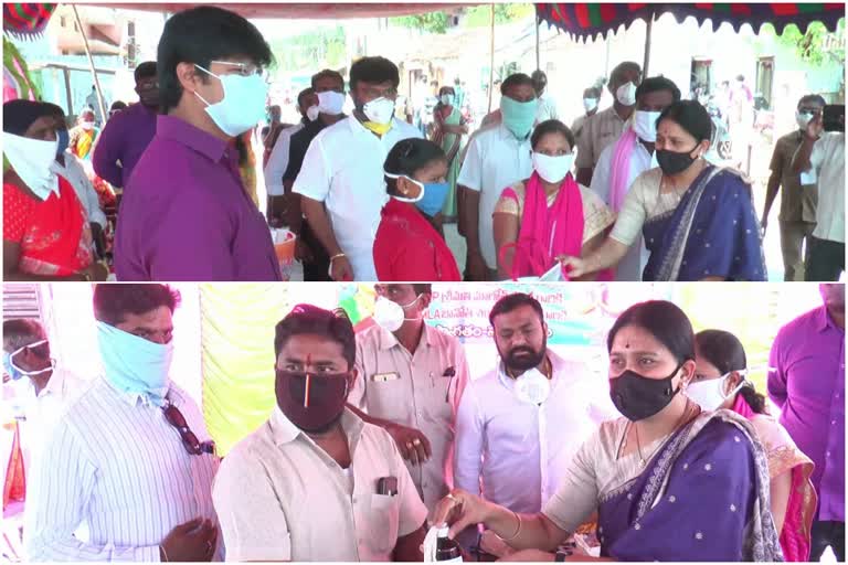 mp maloth kavitha distributed daily needs, masks and sanitizers at mahabubabad