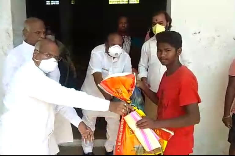 Rice Mill Association distributed food kit