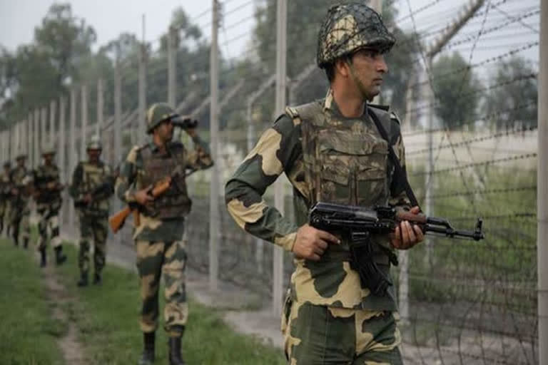 വെടി നിറുത്തൽ കരാര്‍ ലംഘനം  പാകിസ്ഥാൻ  violate ceasefire along LoC in Uri, Keran sector  LoC in Uri, Keran sector  വെടി നിറുത്തൽ കരാര്‍