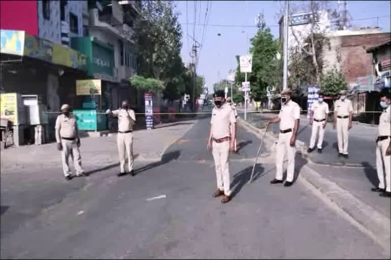 palwal police action without mask