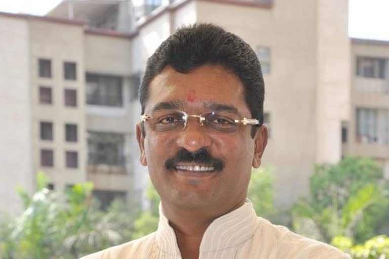 shivsena MLA Pratap sarnaik