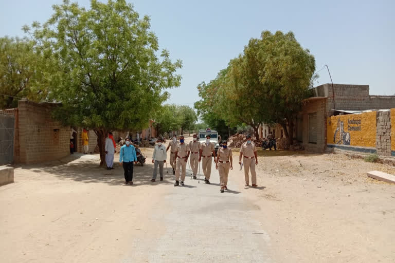 police did a route march, पुलिस ने किया रूट मार्च, आहोर लॉकडाउन