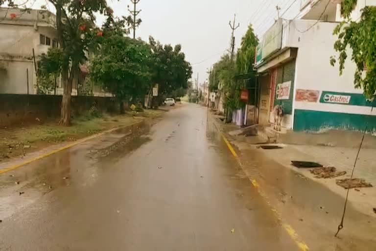 light-rain-in-takhatpur