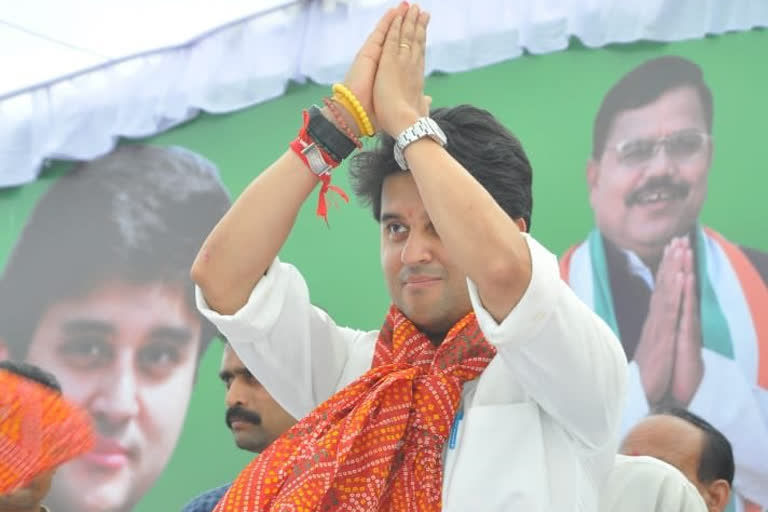 jyotiraditya-scindia-praises-madhya-pradesh-government