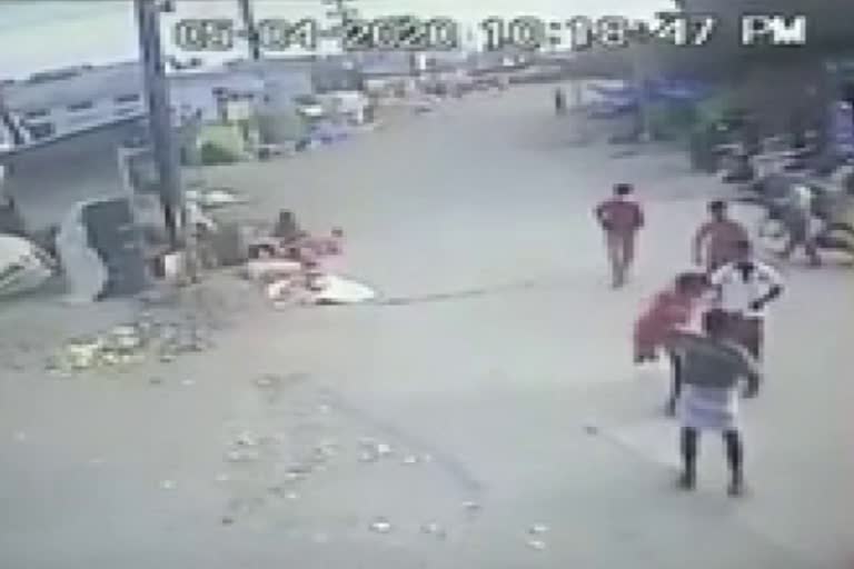 CCTV footage of the slaughter of a person who advised him not to drink alcohol