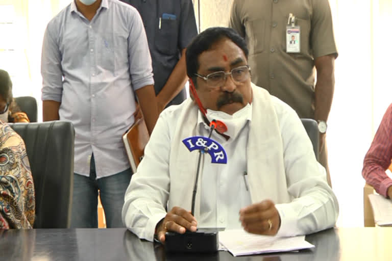 panchayathiraj minister errabelli dayakar rao on corona